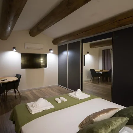Guest house Maison D'hote Et Mas D'eymard 2*