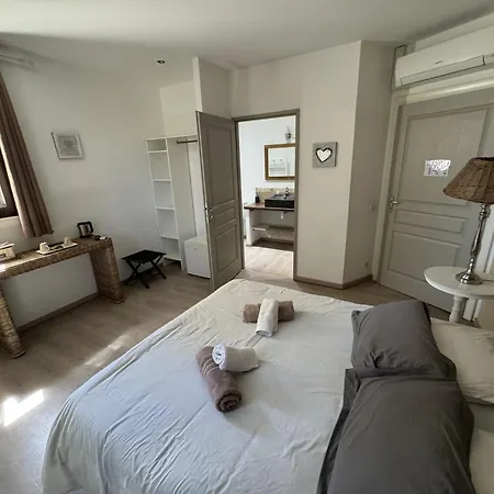 Maison D'hote Et Mas D'eymard 2*